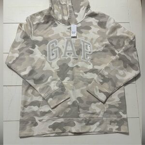 GAP Sweatshirt